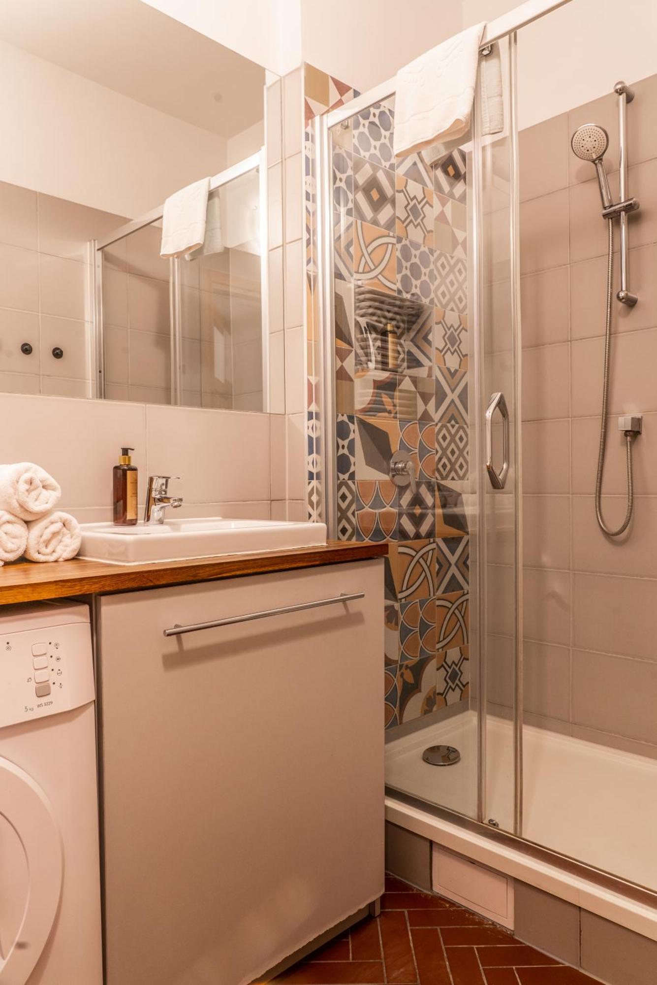 Sunset Boho Center By Uniquerent Apartment